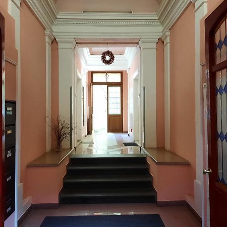 Downtown Prague Minimalistic Room In Flatshare Praga Exterior foto