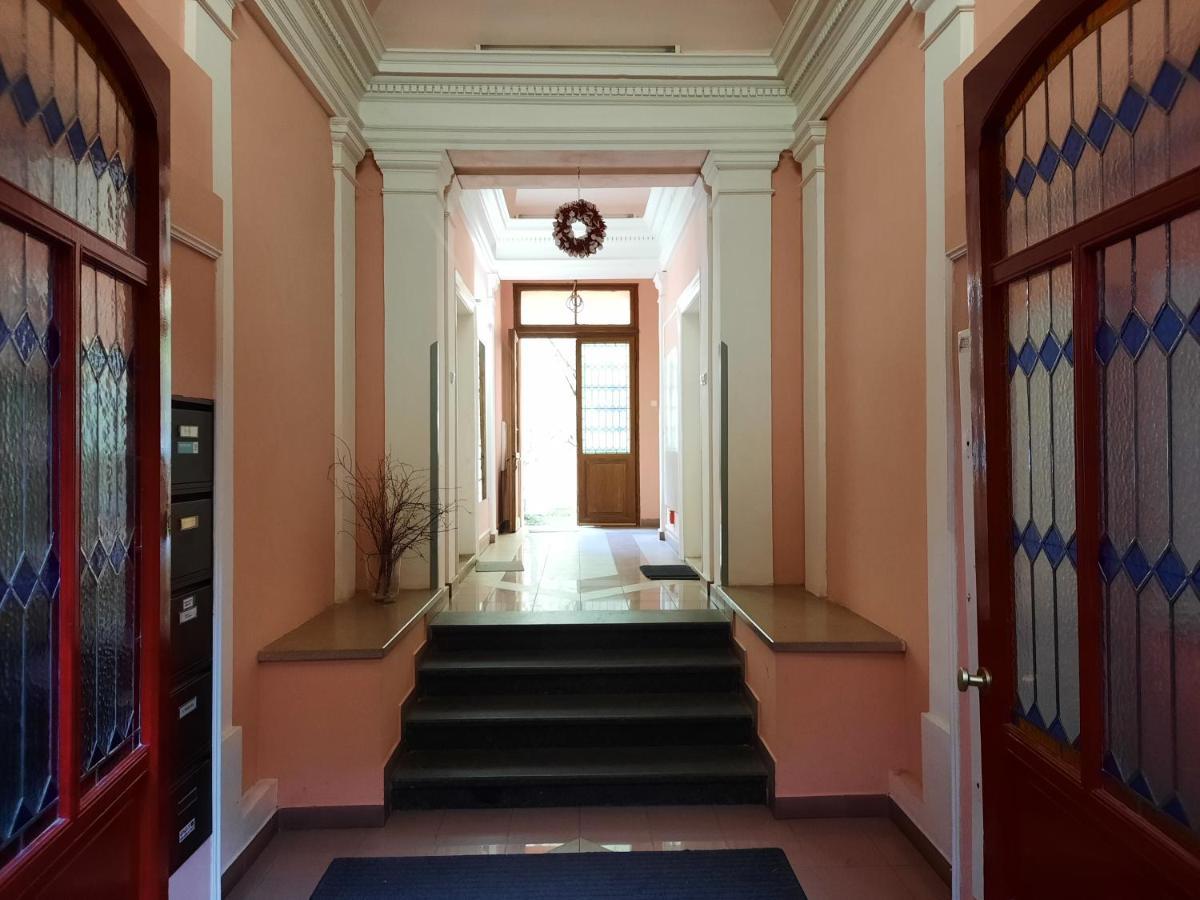 Downtown Prague Minimalistic Room In Flatshare Praga Exterior foto