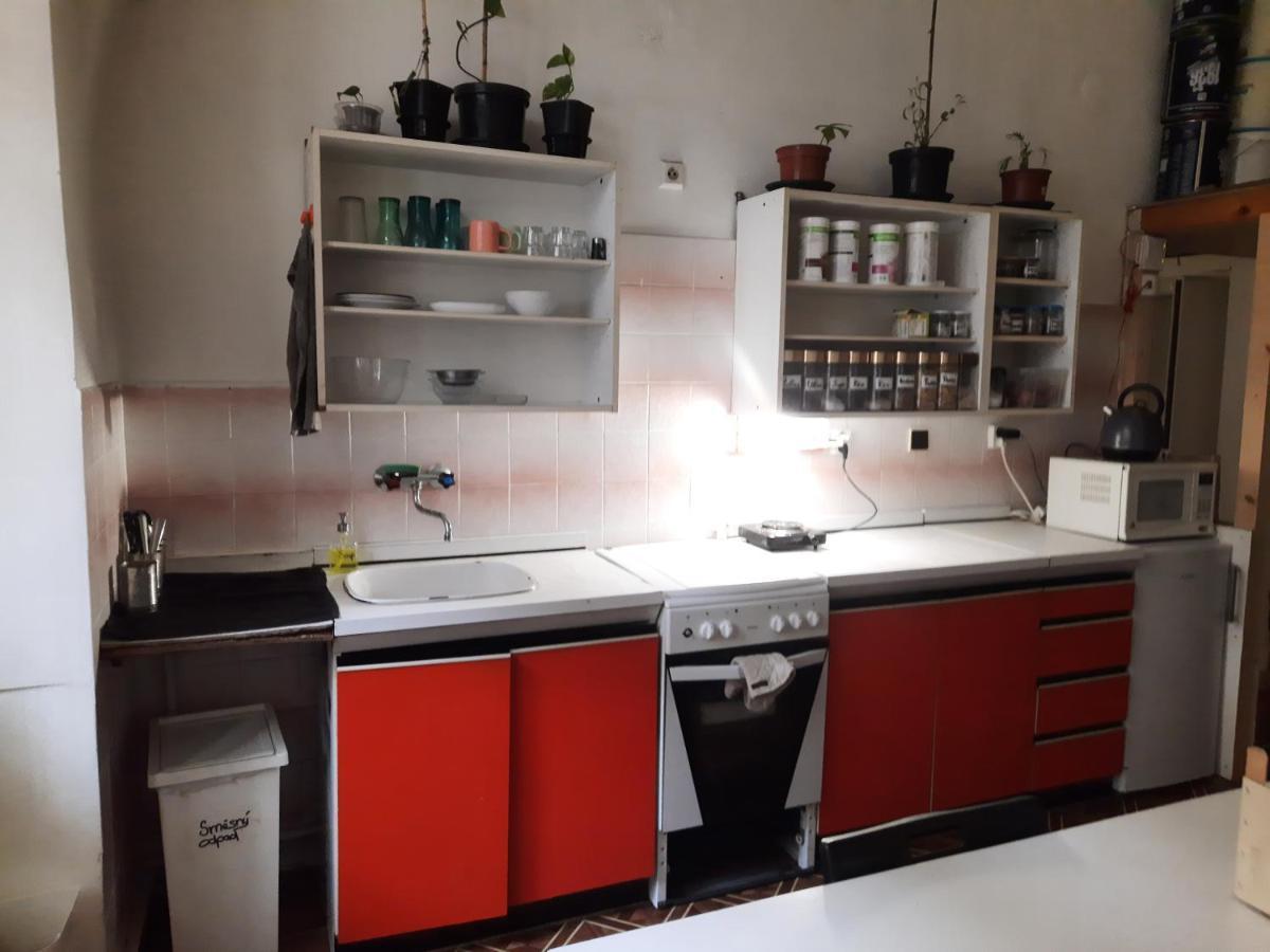 Downtown Prague Minimalistic Room In Flatshare Praga Exterior foto